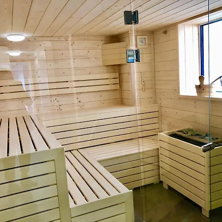 Promenada Gwiazd 28 - Visitopl *