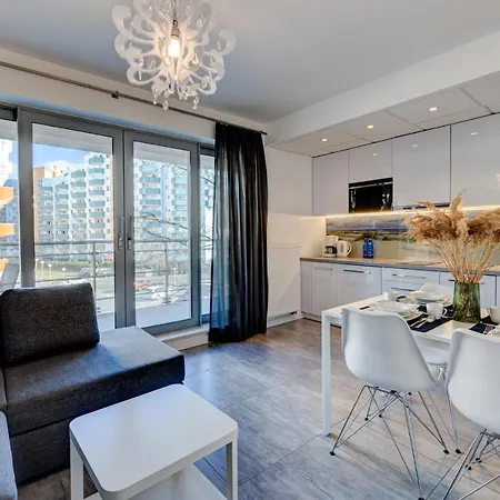 Promenada Gwiazd 28 - Visitopl Apartman Międzyzdroje
