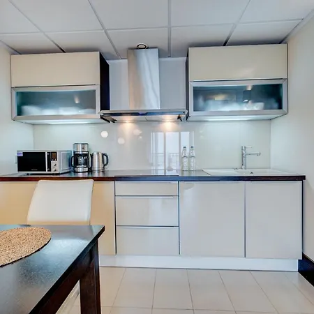 Promenada Gwiazd 28 - Visitopl * מידזיזדרויה