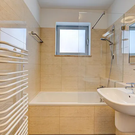 Promenada Gwiazd 28 - Visitopl Apartman