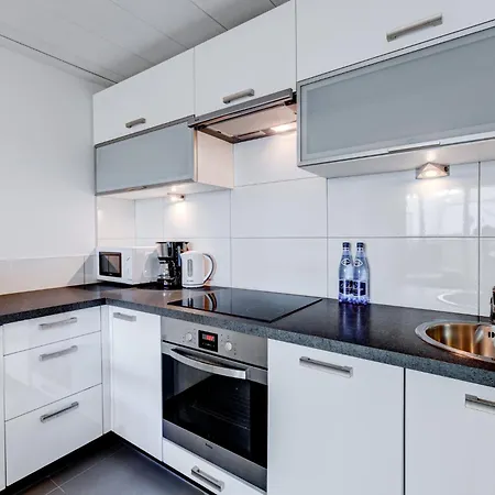 Promenada Gwiazd 28 - Visitopl Apartman *