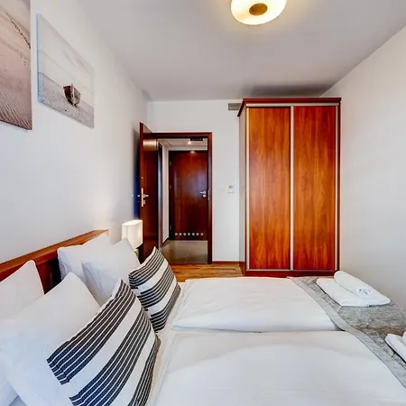 Promenada Gwiazd 28 - Visitopl Apartman *
