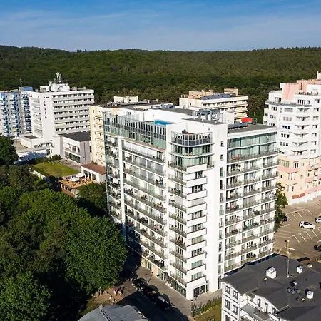 Promenada Gwiazd 28 - Visitopl מידזיזדרויה